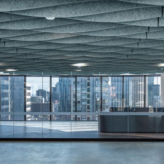 Baffle acoustique de plafond Autex Frontier™ Talus (vendu en paquets)